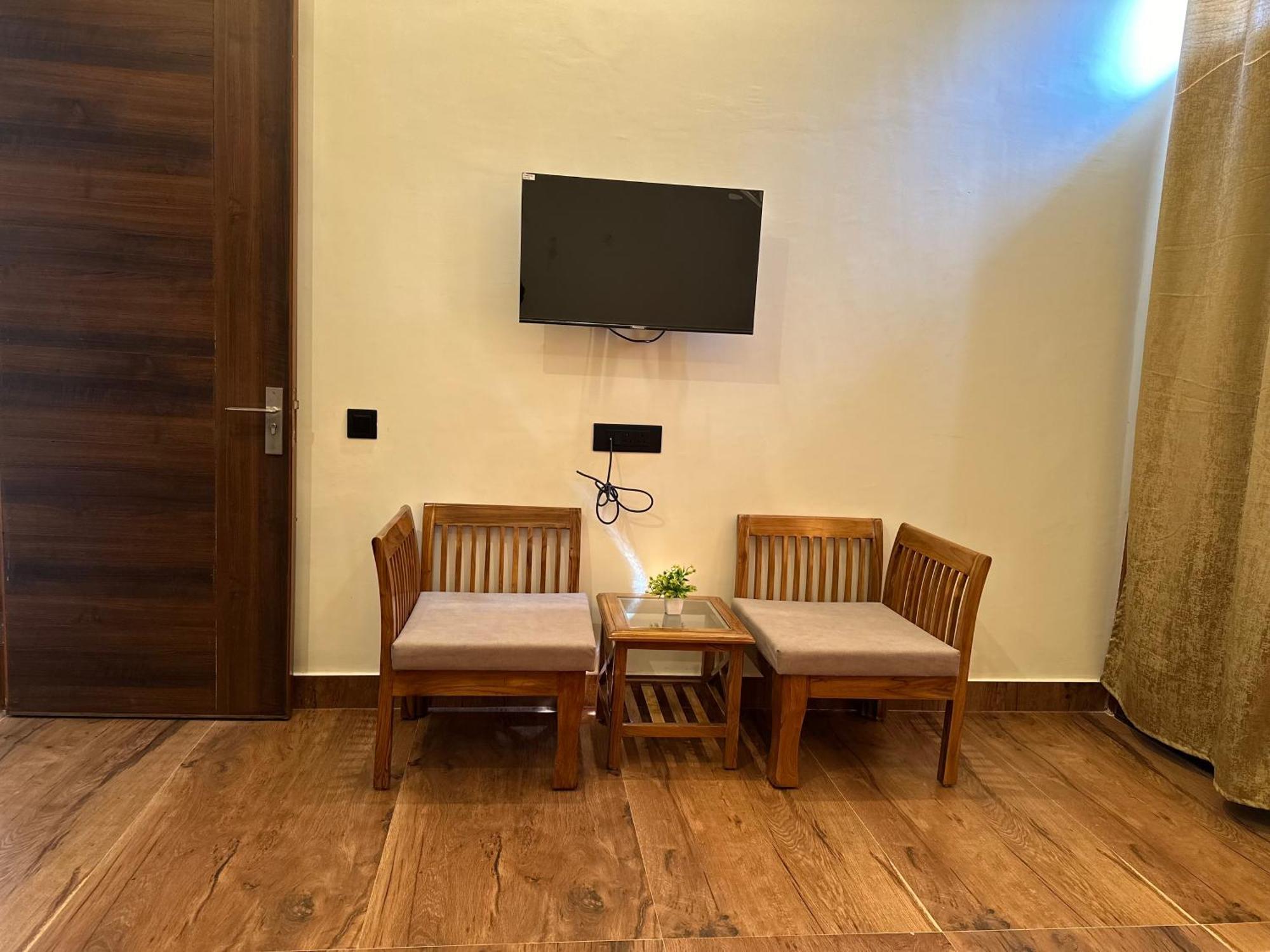 F S Kasauli Bed & Breakfast Solan Exterior photo